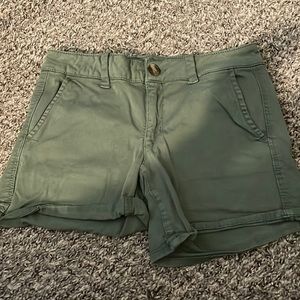 Size 4 olive green American eagle shorts
